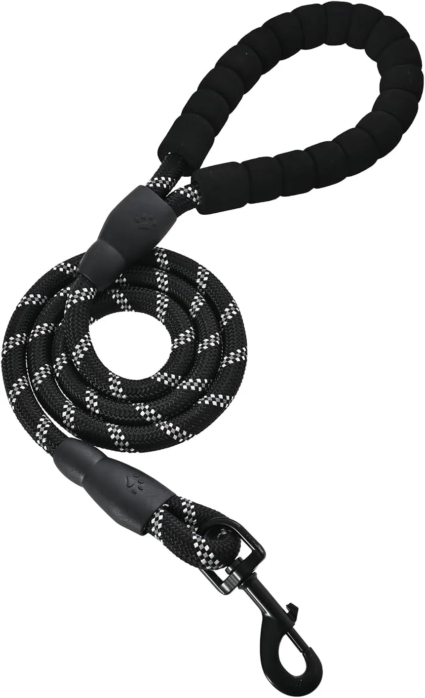 Amazon Basics Round Dog Leash, Heavy Duty, Durable Rope for Small, Medium, and Large Dogs, Lightweight Design for Walking, Training, and Outdoor Activities, Black, 4 Ft