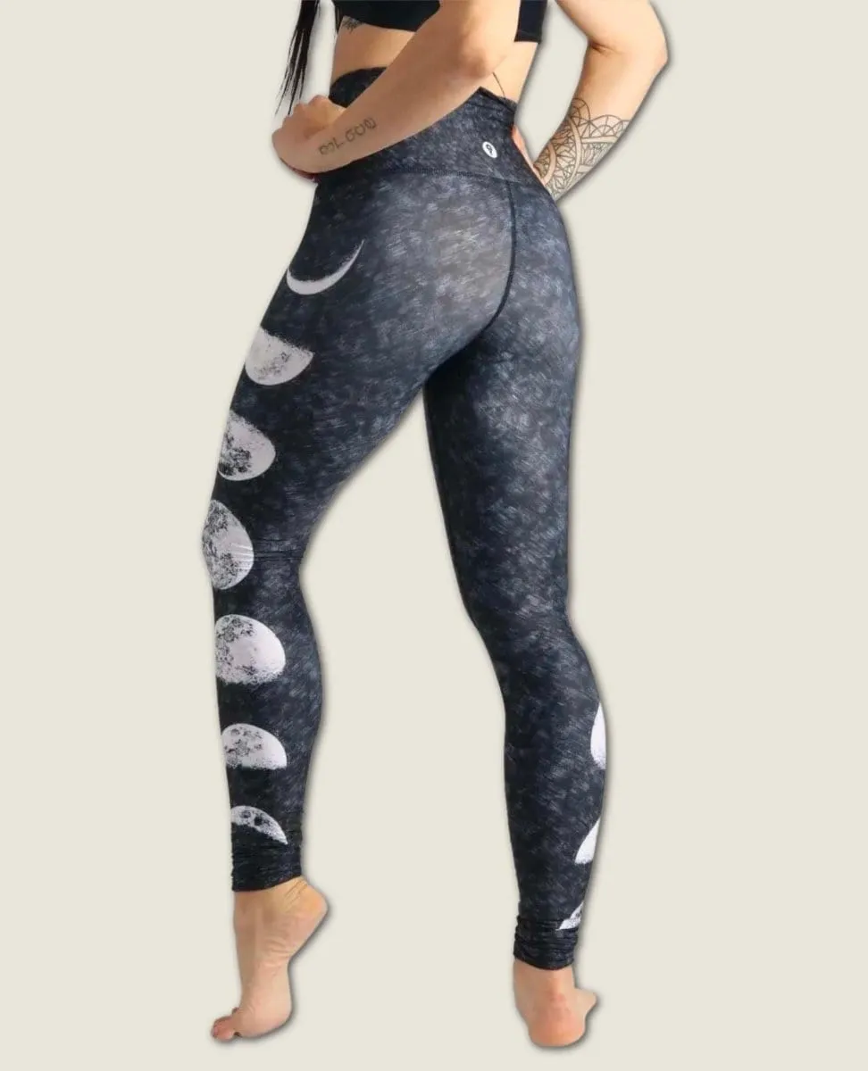 Just a Dark Moon Phase Printed Yoga Legging